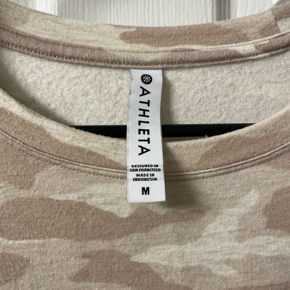 Athleta Crewneck - Picture 3 of 3